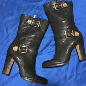 VINCE CAMUTO boots